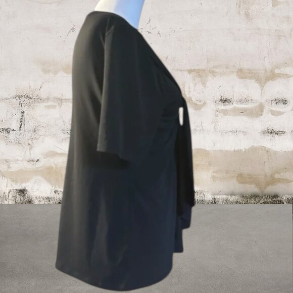 Elie McCarthy Women's Black Asymmetrical Tie Front Blouse Size Small - Picture 2 of 4